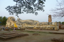 大城卧佛寺Wat Lokayasutharam