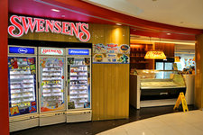 Swensen’s是一家美国的冰淇淋店，源于1948年美国旧金山，现在已经发展发到世界各地了，这家店一直以优质的口感和低廉的价格闻名于世，被许多人称为