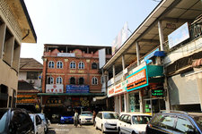昂山市场Bogyoke Aung San Market