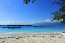 Gili Meno是Gili三座岛的中间一座，也是人最少，开发最少，风景最原始的一座。