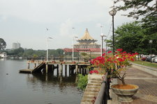 沙捞越河滨公园Kuching Waterfront