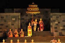 婆罗浮屠Mahakarya表演Mahakarya Borobudur Performance