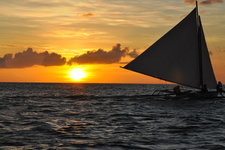 落日帆船Sunset Sailing