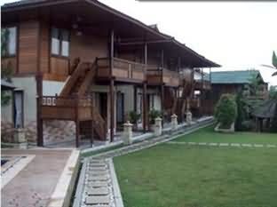 卡卡科希尔库拉维乡村酒店
