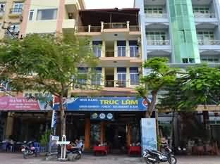 Truc Lam Hostel and Restaurant