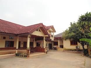 Thipchalern Houngheuang Guesthouse 2