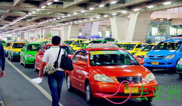 曼谷出租车攻略：打车费用，车型种类，机场价格，景点价格，服务费