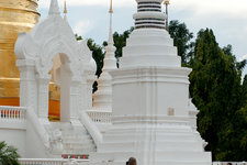 大佛塔Pha That Luang / Buddhas