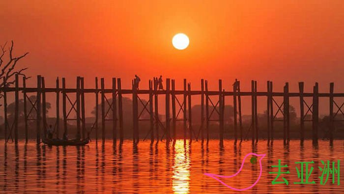 乌本桥，在缅甸邂逅一场完美日落