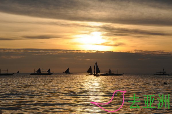 长滩岛日落帆船
