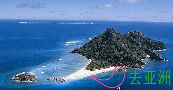 丹老群岛又译“墨吉群岛”。是缅甸东南端德林达依省沿海岛群