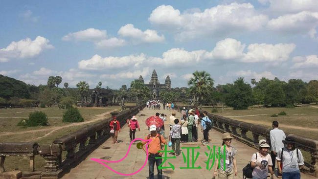 中国成为柬埔寨第一大客源国，2017年共有约120万中国游客赴柬旅游