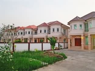 Kamalar Palace