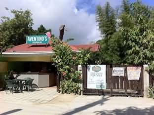 Aventinos Pizzeria and Room Rental G