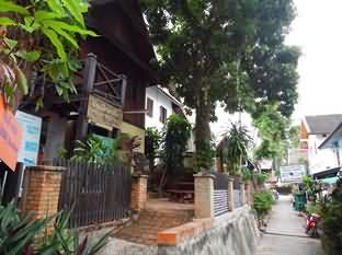 Pakhouy Guesthouse