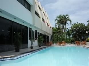 Bangsaen Villa Hotel