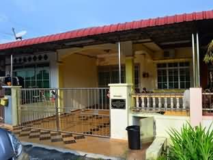 D Raudha Guesthouse Manjung