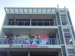Boracay Box and Ladder Hostel
